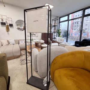 eef7b2bd68f97a8e2ebca15b94423291