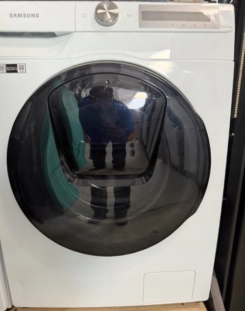 d6a03466ea178905a8bad9ee9c95c541