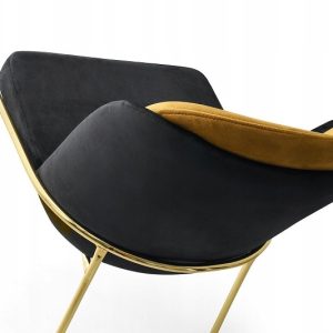 4bf4ce7316f3d51683a77674379d9bd8