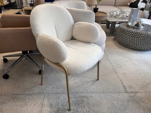 81841daa4c2fd2ae29659548ddfa50c5