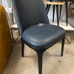 2d1749b280f3163509a1e9c2216835b5