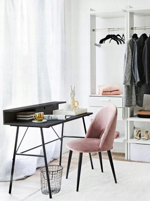 2d1a4058a0e322ebd8f8b638c51081e3