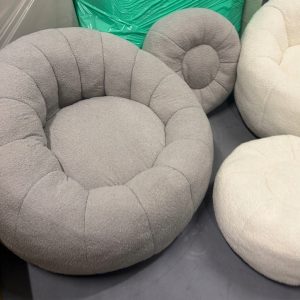 5e9297fa17c731c4385e8b725c96d165