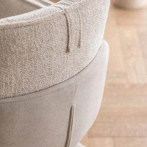 c811ee3a18860616d83e99ba719df510