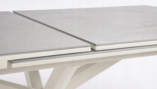 fd0b14e8a63d480d6a2634c376eb6f99