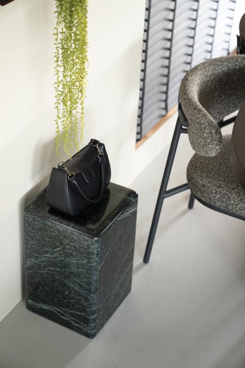 dc5f99d4e6f8674d5a84f11697b99409