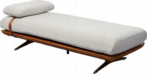 7e26aaa1961c4e6fc436461739236d69