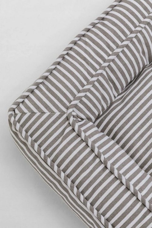 4395eb3fc3ee770ebcdd15c1a0a44b7b